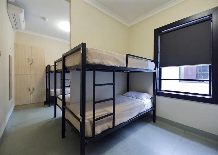 Coolangatta Sands Hostel Gold Coast